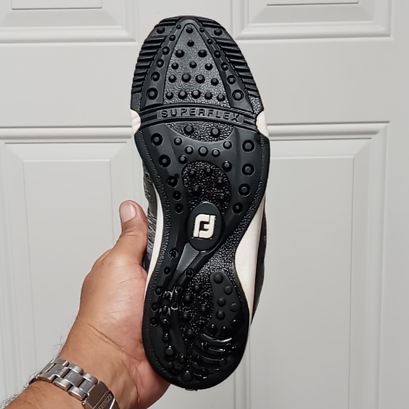 FootJoy Ladies Leisure Spikeless Golf Shoes - Picture 8 of 15